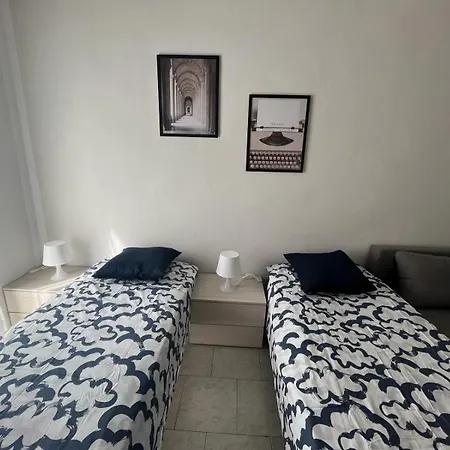 Da Amelie - Casa Giovanni A Pochi Passi Dalla Fermata Metro Racconigi Di Turin